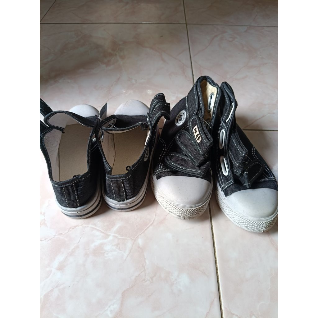 sepatu sekolah NB anak