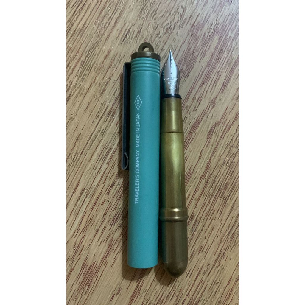 

Preloved Traveler's Company Fountain Pen Factory Green