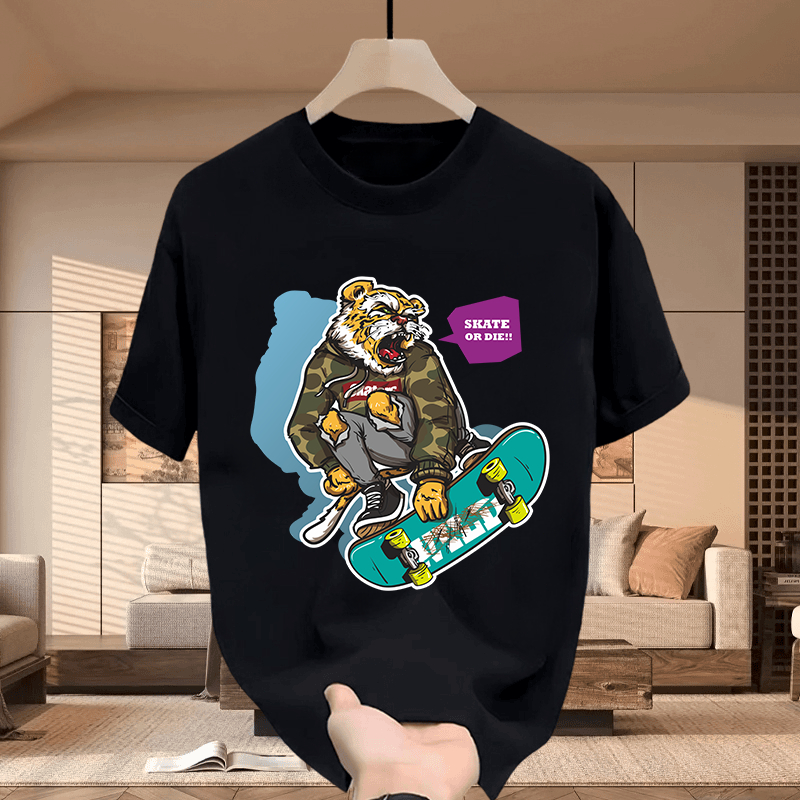 Desain unik dicetak dengan "kartun harimau menunggang skateboard pola" T-shirt menambah gaya Pria da