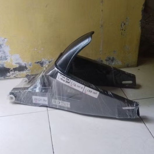 Swing ARM Megapro Mono