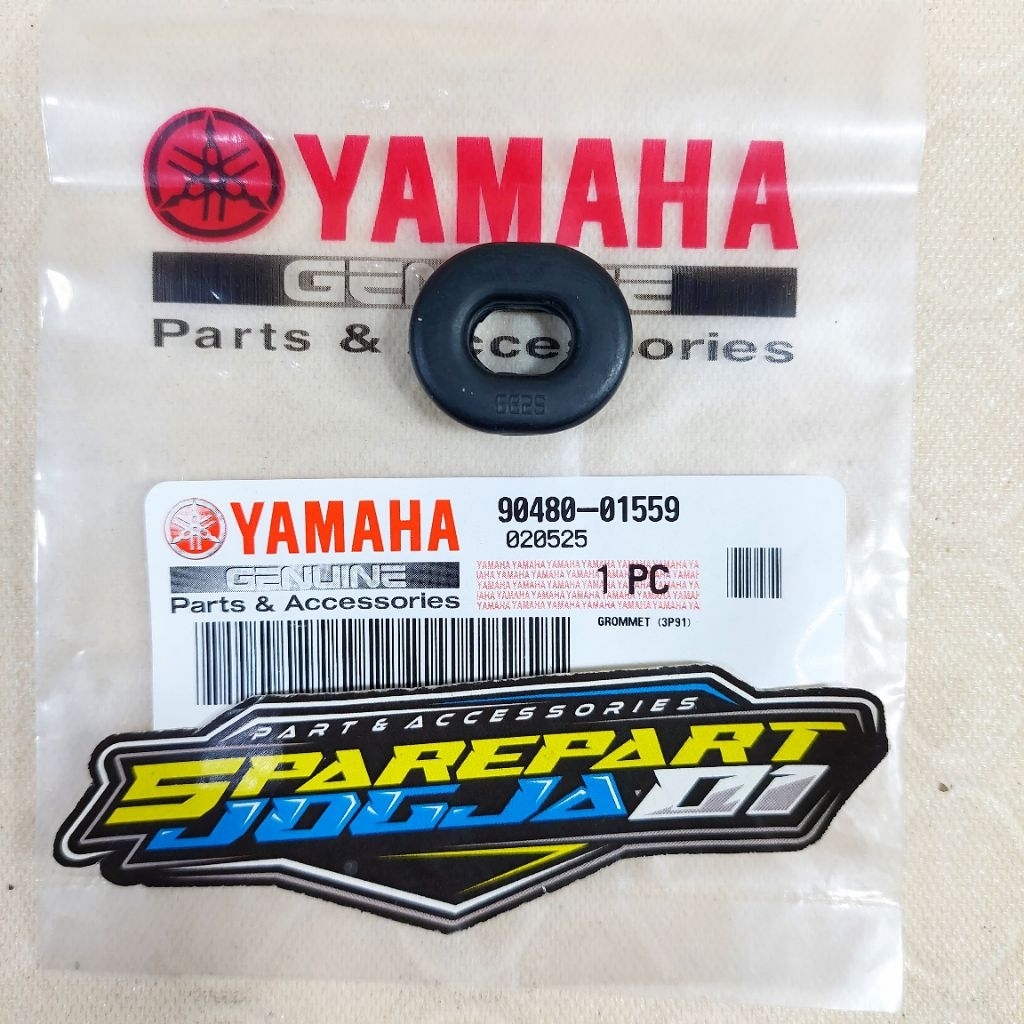 Karet Grommet Cover Samping VIXION Old Nvl Nva BYSON Karbu Fi YGP ASLI ORIGINAL YAMAHA 90480-01559