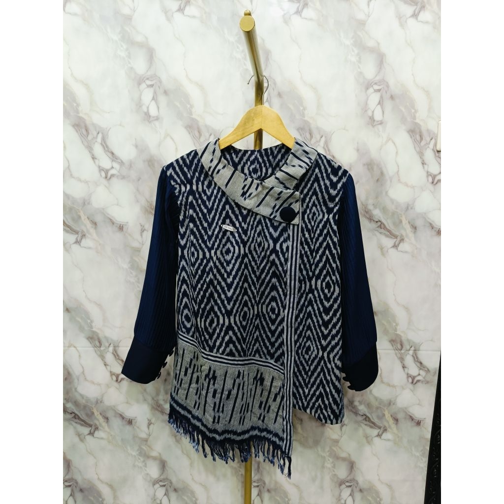 blus tenun Jepara mix plisket premium navy