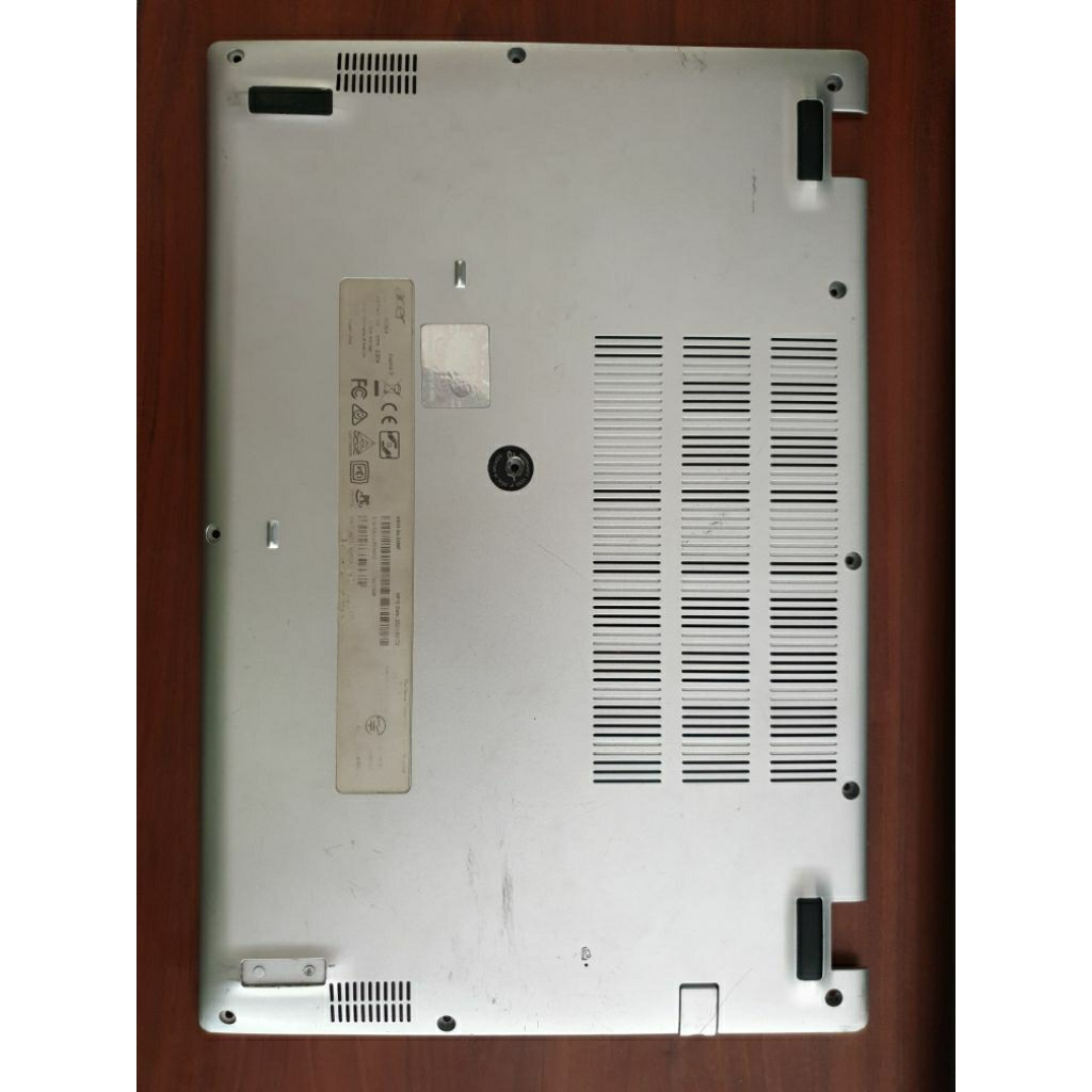 Back case laptop acer aspire 5 A514-54 repaired Minor, cek Photo