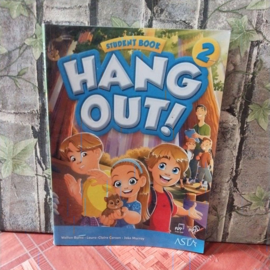 Student Book Hang Out  2