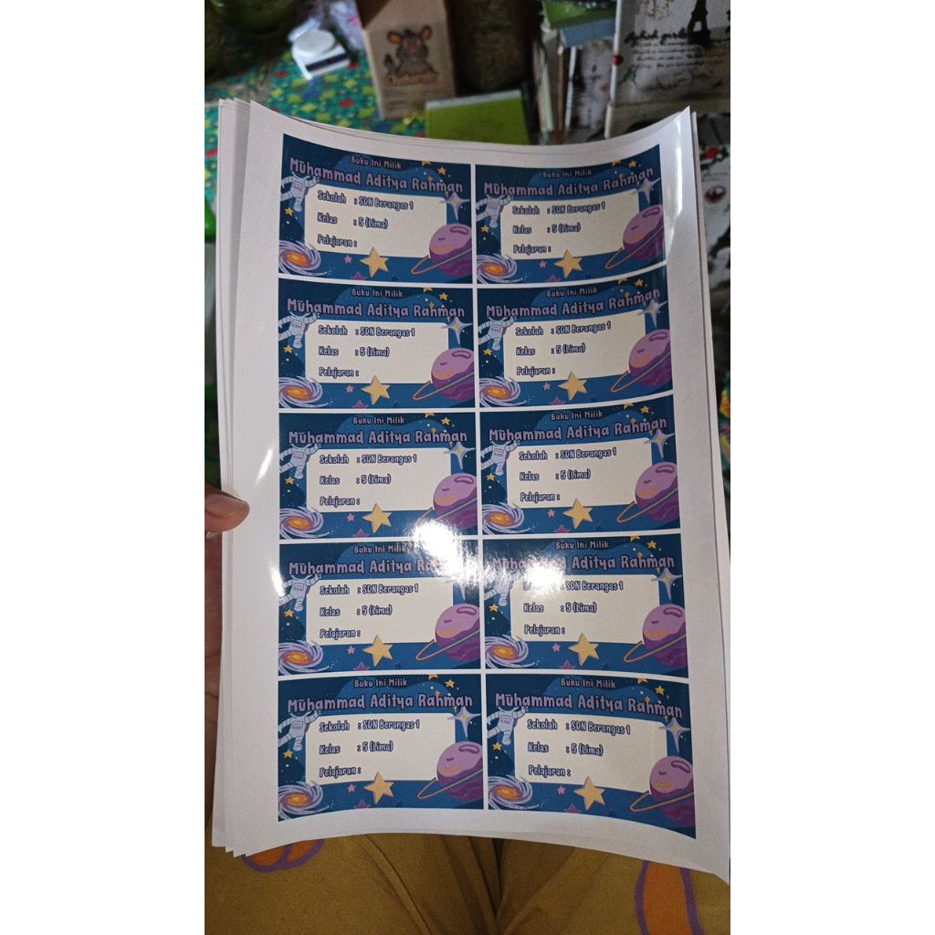 

Sticker nama karakter untuk dibuku (bisa request karakter)