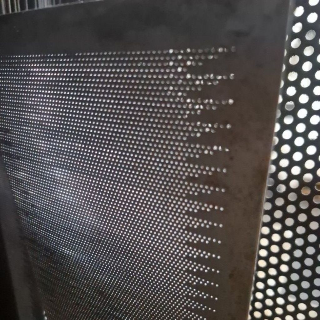 plat lubang1mm besi tebal 1mm