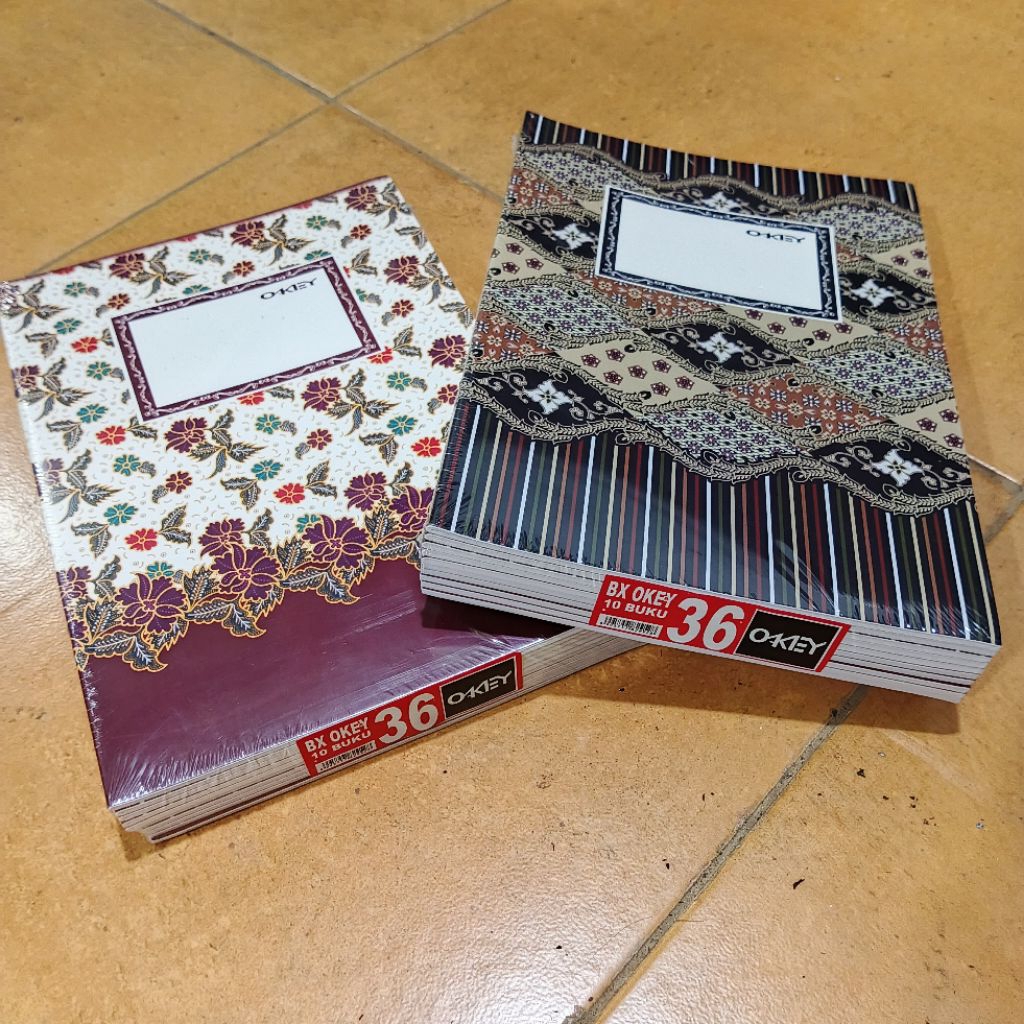 

1 Pak Buku Tulis Cover Batik 36 Lembar Isi 10 Buku ( Ukuran CAMPUS BESAR )