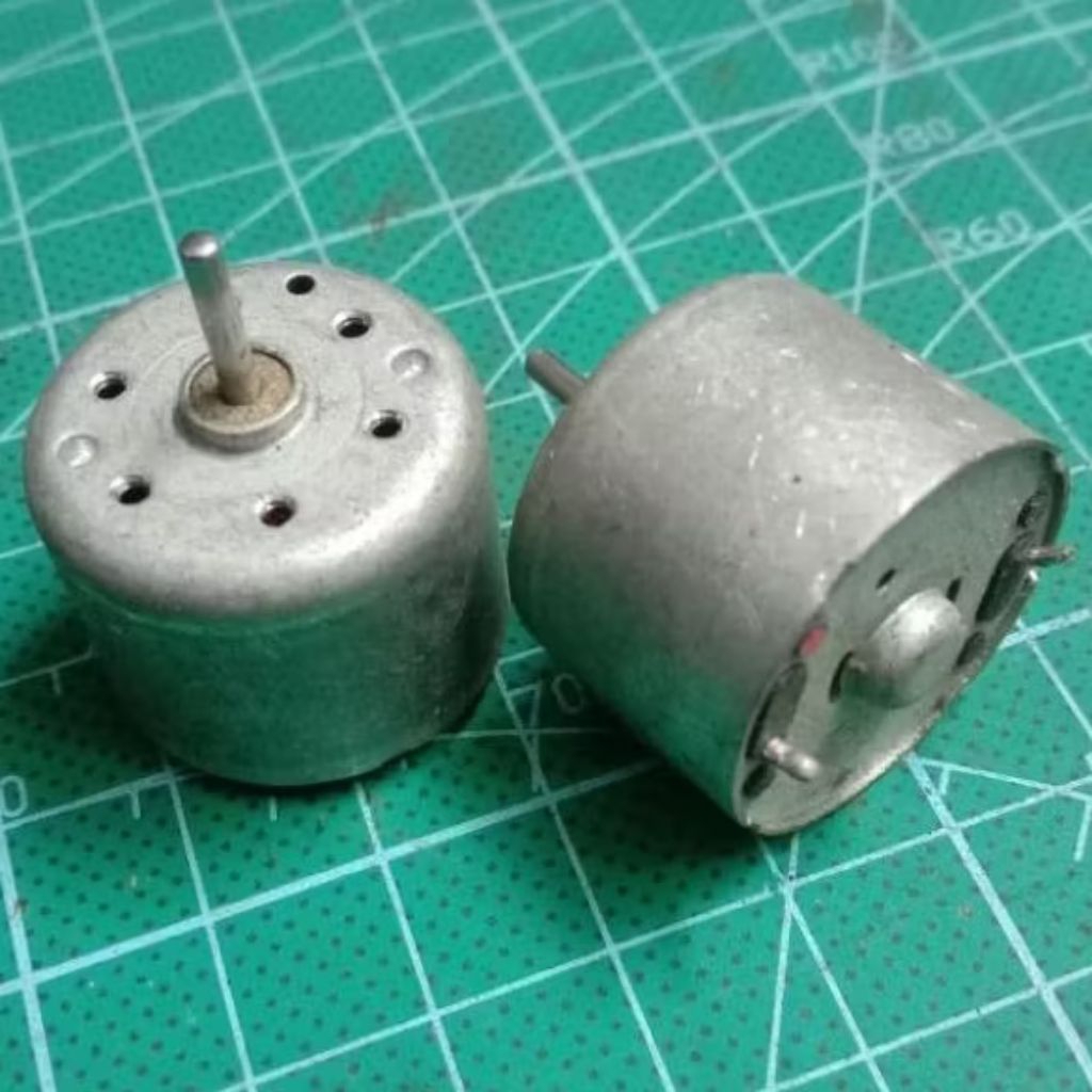 DINAMO DC MOTOR MINI 5-12, VDC BISA BUAT MINI GENERATOR + PENGGERAK DLL