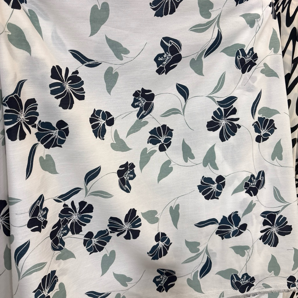 Kain Cringkel Motif Bunga Kecil - kain cringkel motif premium - kain cringkel motif bunga - kain cri