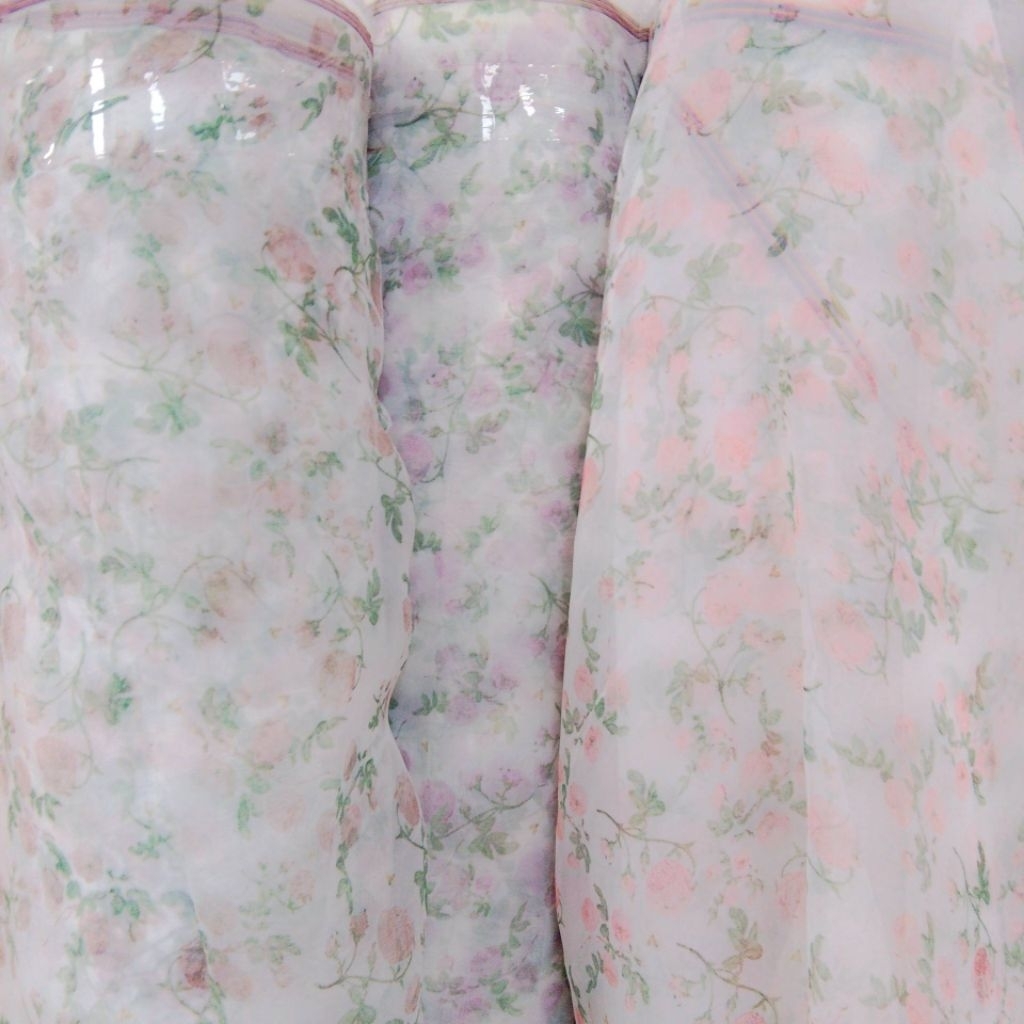 Kain Organza Motif Bunga Lembut – Kain Tile Transparan untuk Gaun & Dekorasi mpt