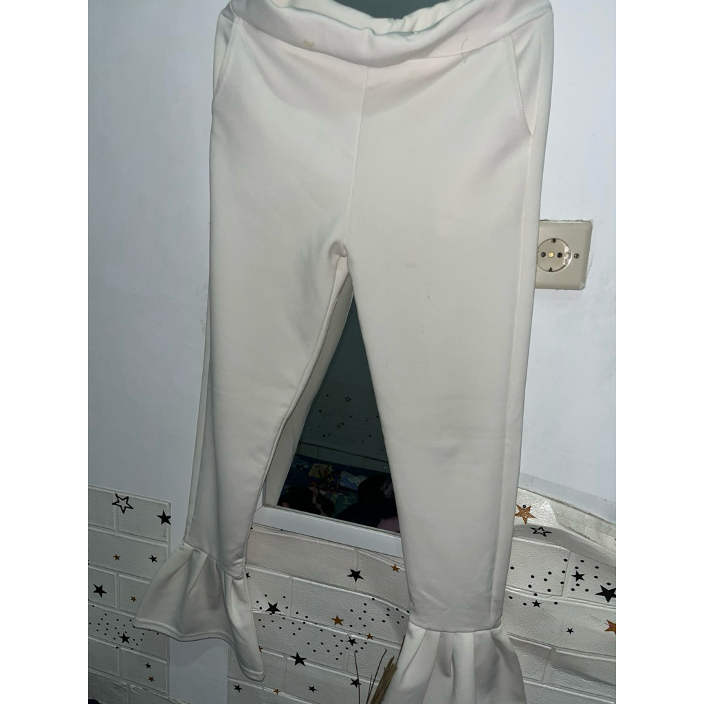 celana cutbray putih