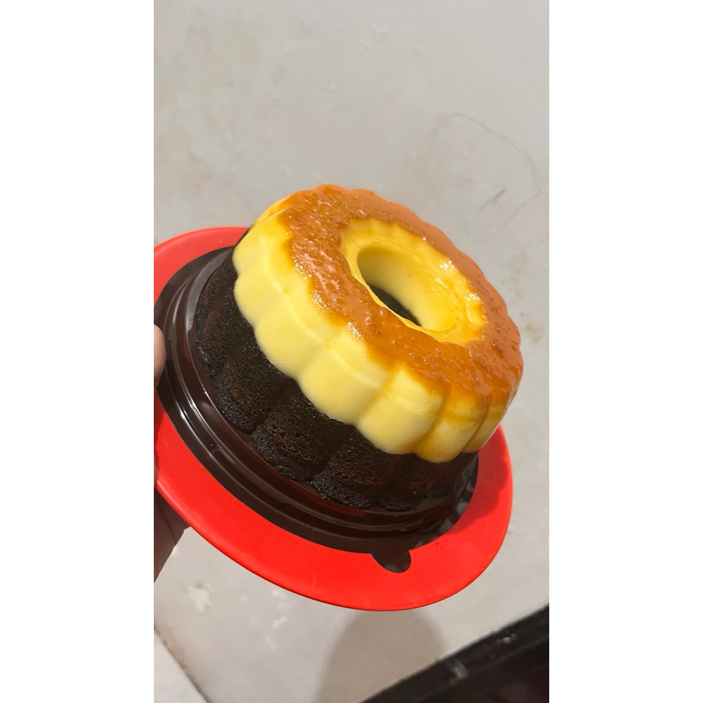 

BROWNIES KEJU CARAMEL