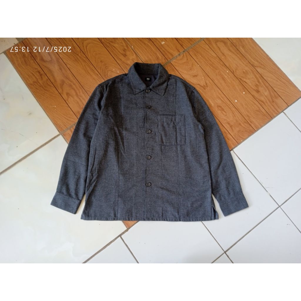 Uniqlo Kemeja Luaran Overshirt Soft Twill Brushed Gray