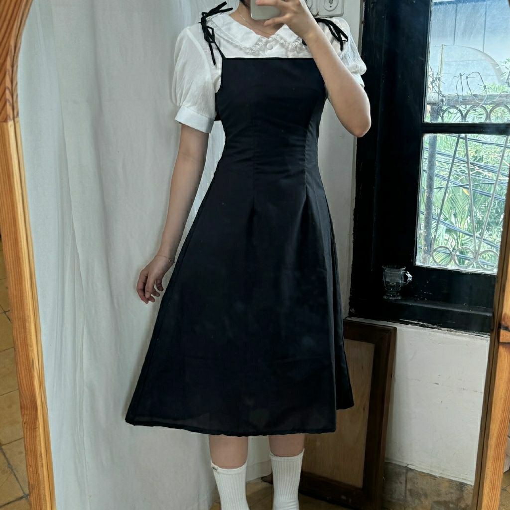 (preloved) it's ninette Solji (Black)