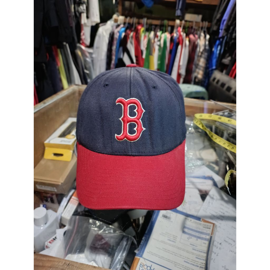 topi mlb boston