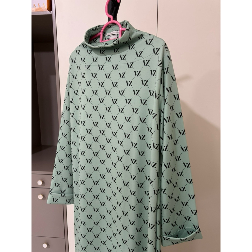 PL Vivi Zubedi signature dress