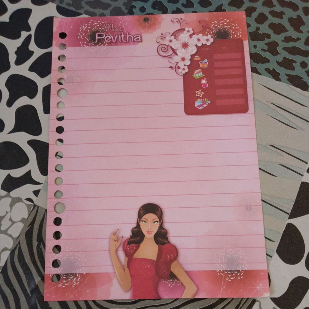 

Kertas Binder Miss Pevitha By Harvest