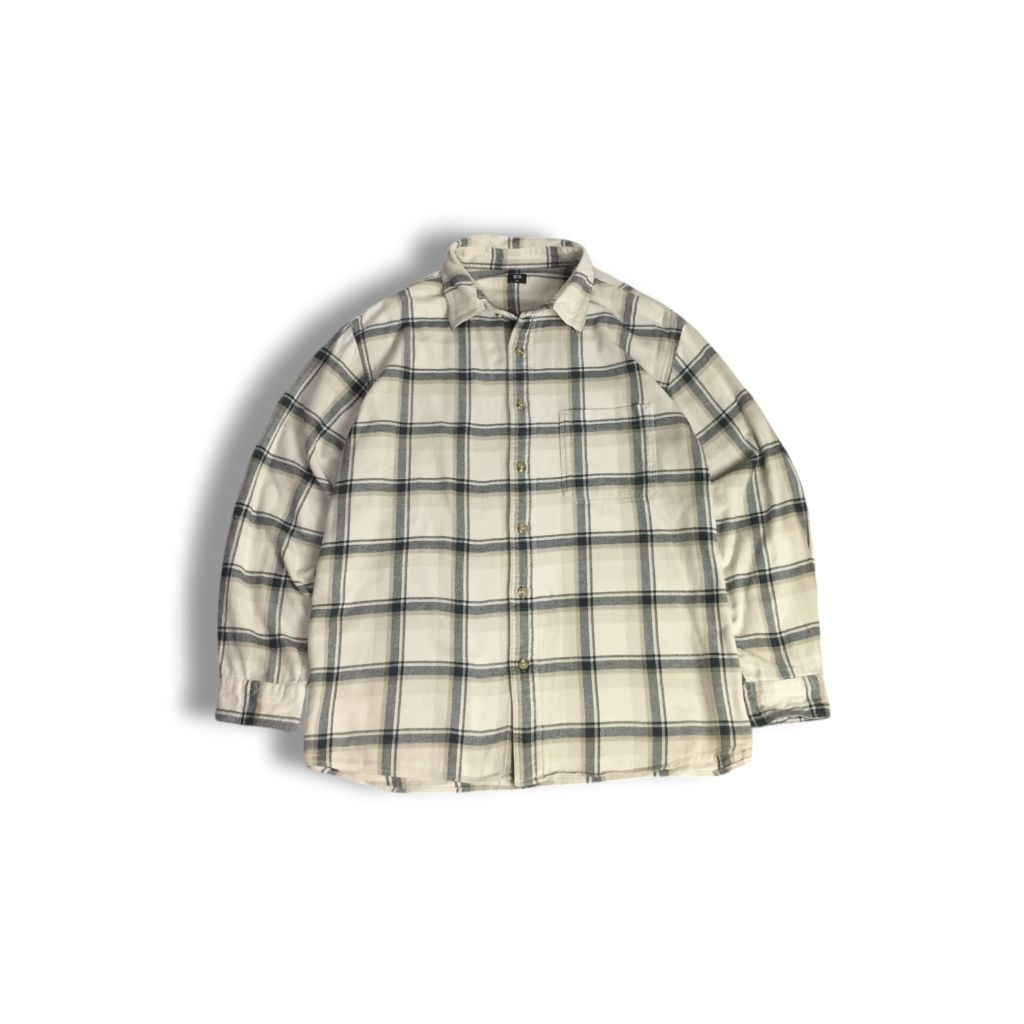 kemeja flanel uniqlo XXL (used)