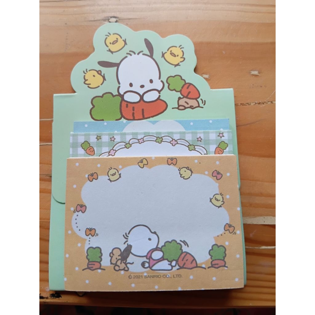 

Standing Memo Pad Pochacco 3 Susun