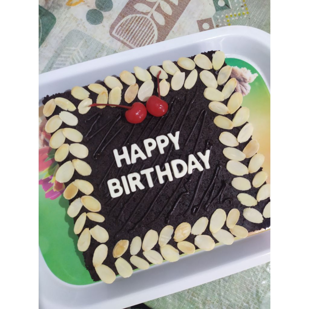 

Brownies Kukus Custom Nama | Brownies Hias ukuran 20x20cm