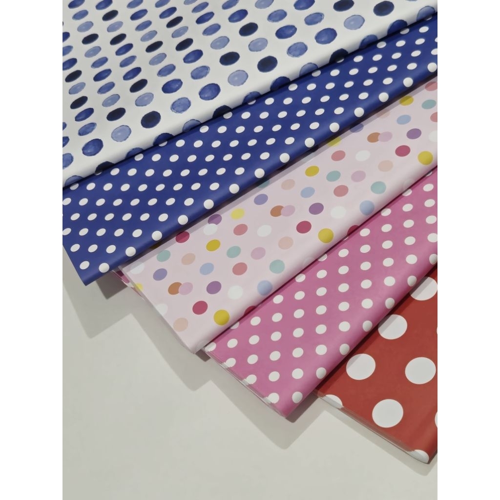 

Kertas Kado Sansan Wawa Polkadot