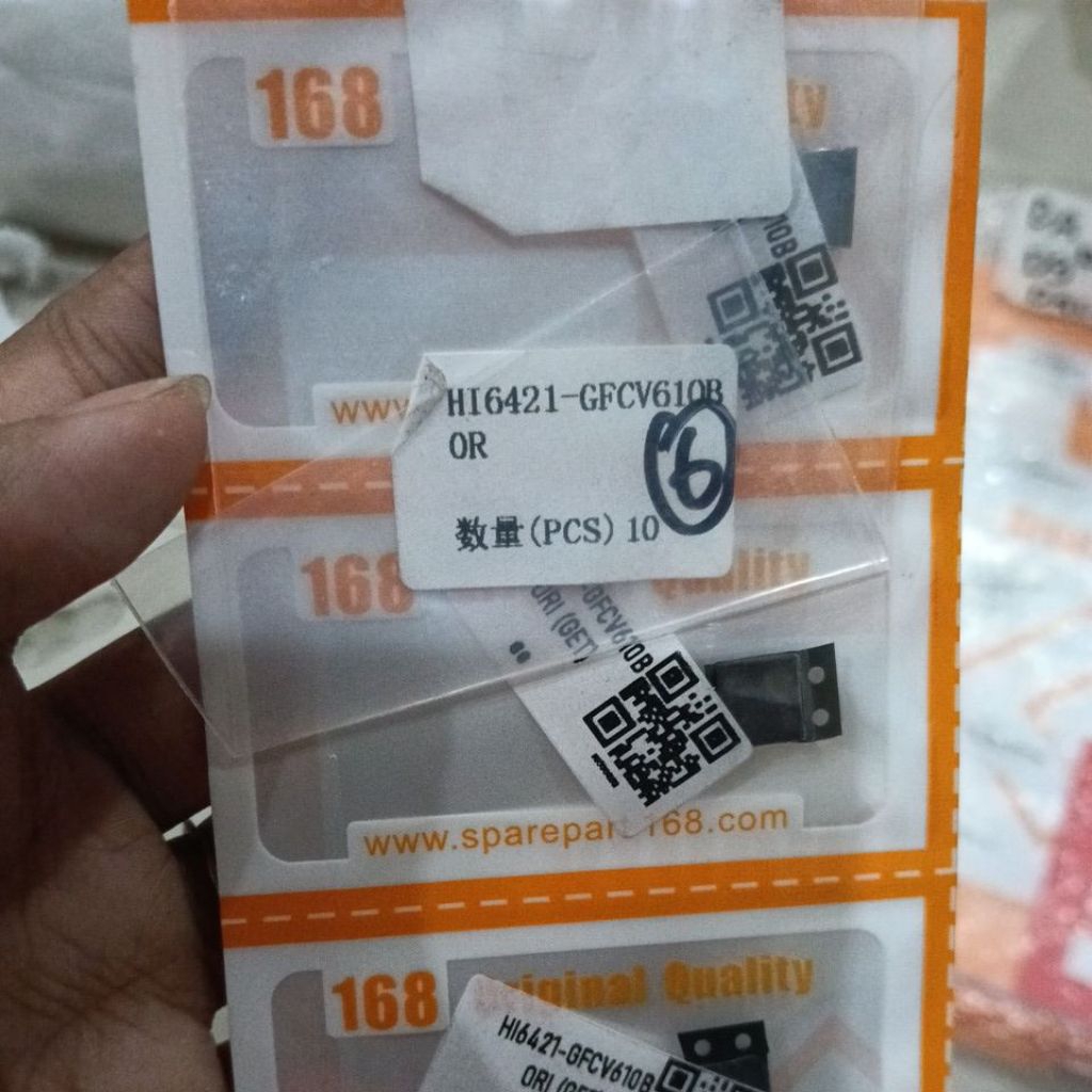 IC HI 6421-GFCV610B ORI