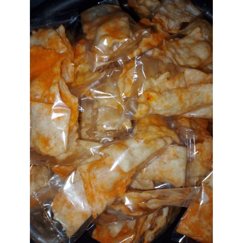 

Keripik Pangsit Balado