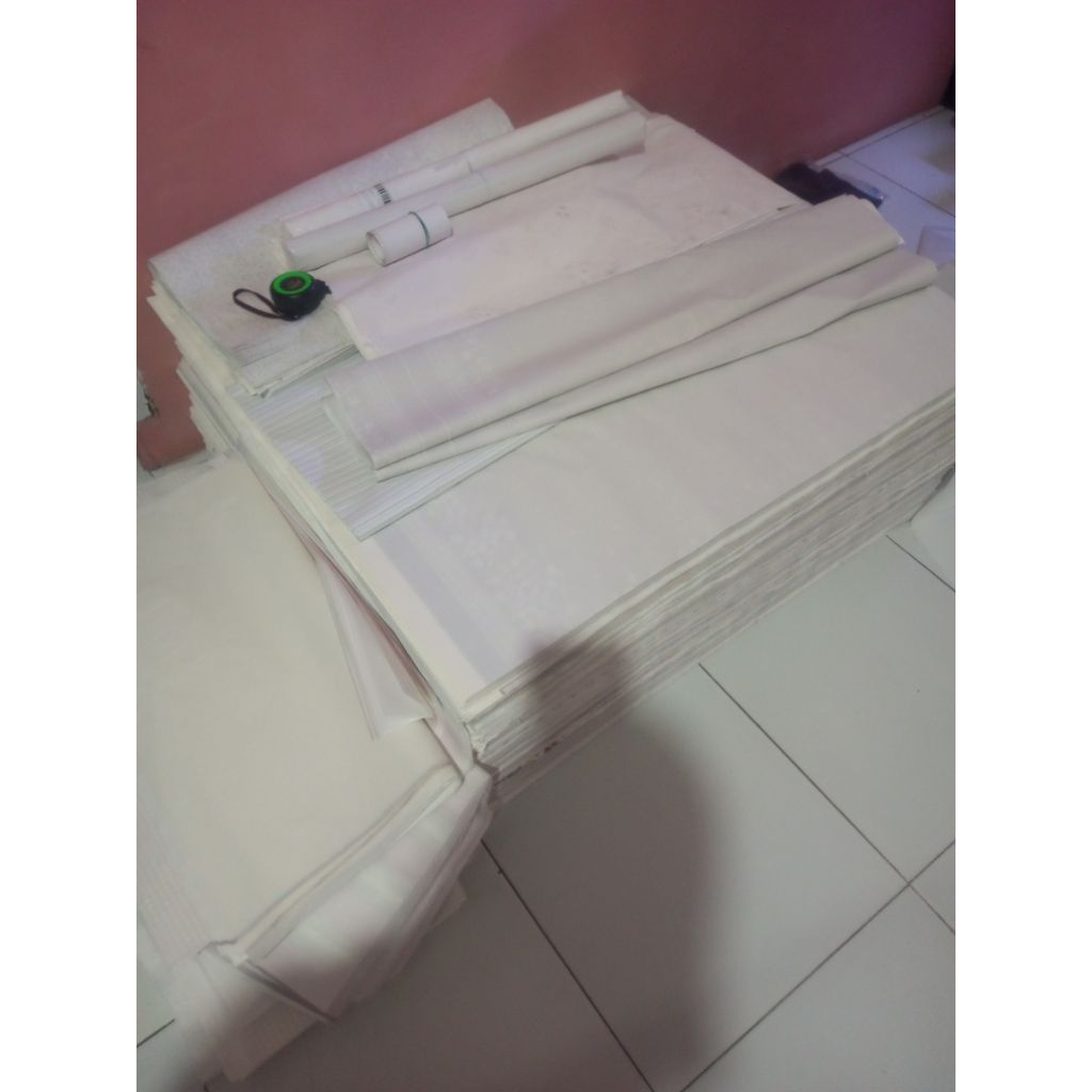 kertas layangan litho printing bayangan ukuran 60x60  isi  100 lembar
