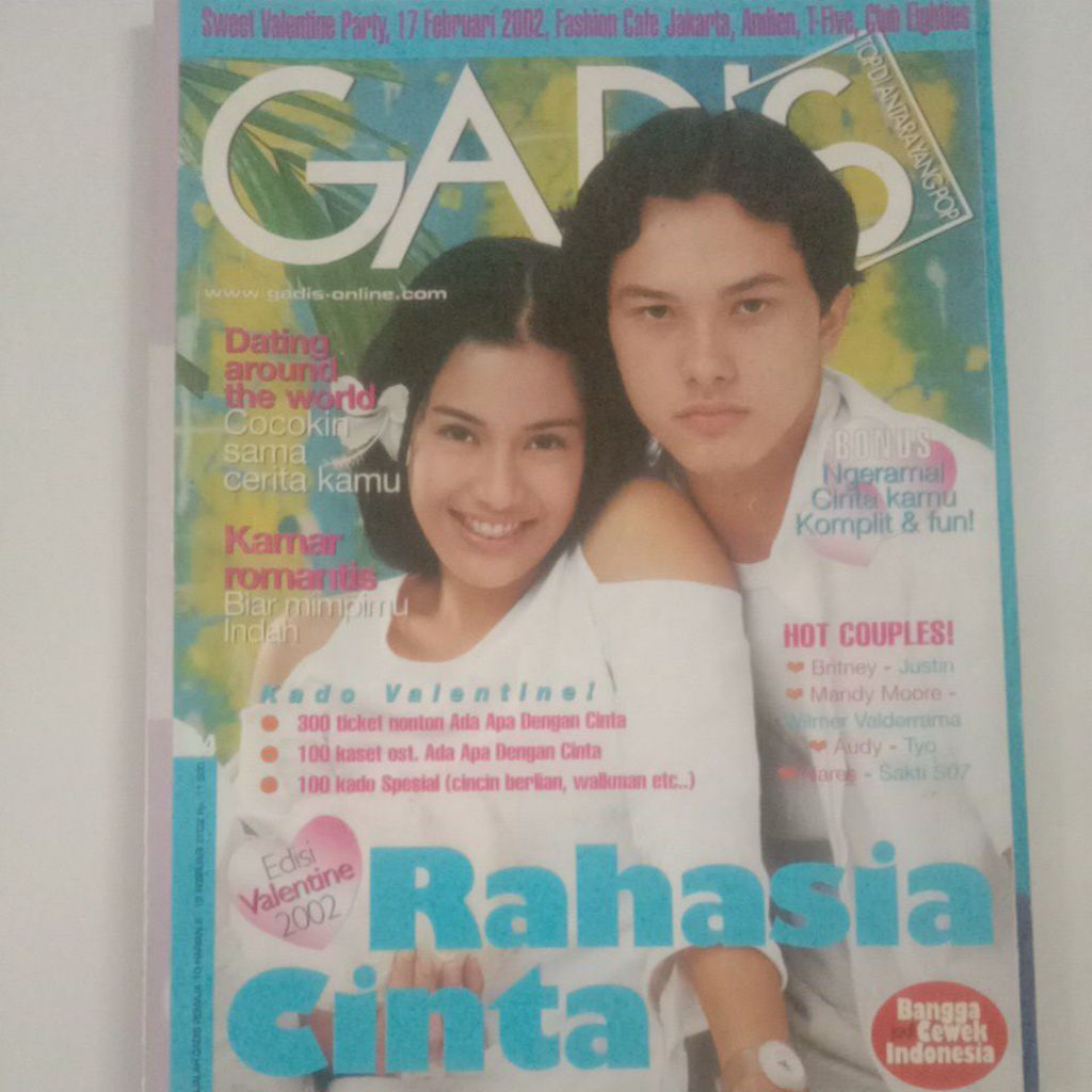 Majalah Gadis Edisi Valentine 2002 Cover Dian & Nico