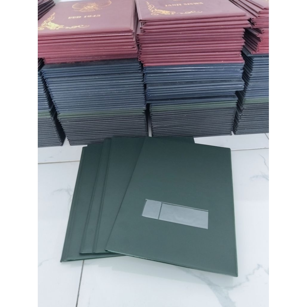 

Sampul Polos || Map Polos, Isi 8 Lembar (Hijau Tua)