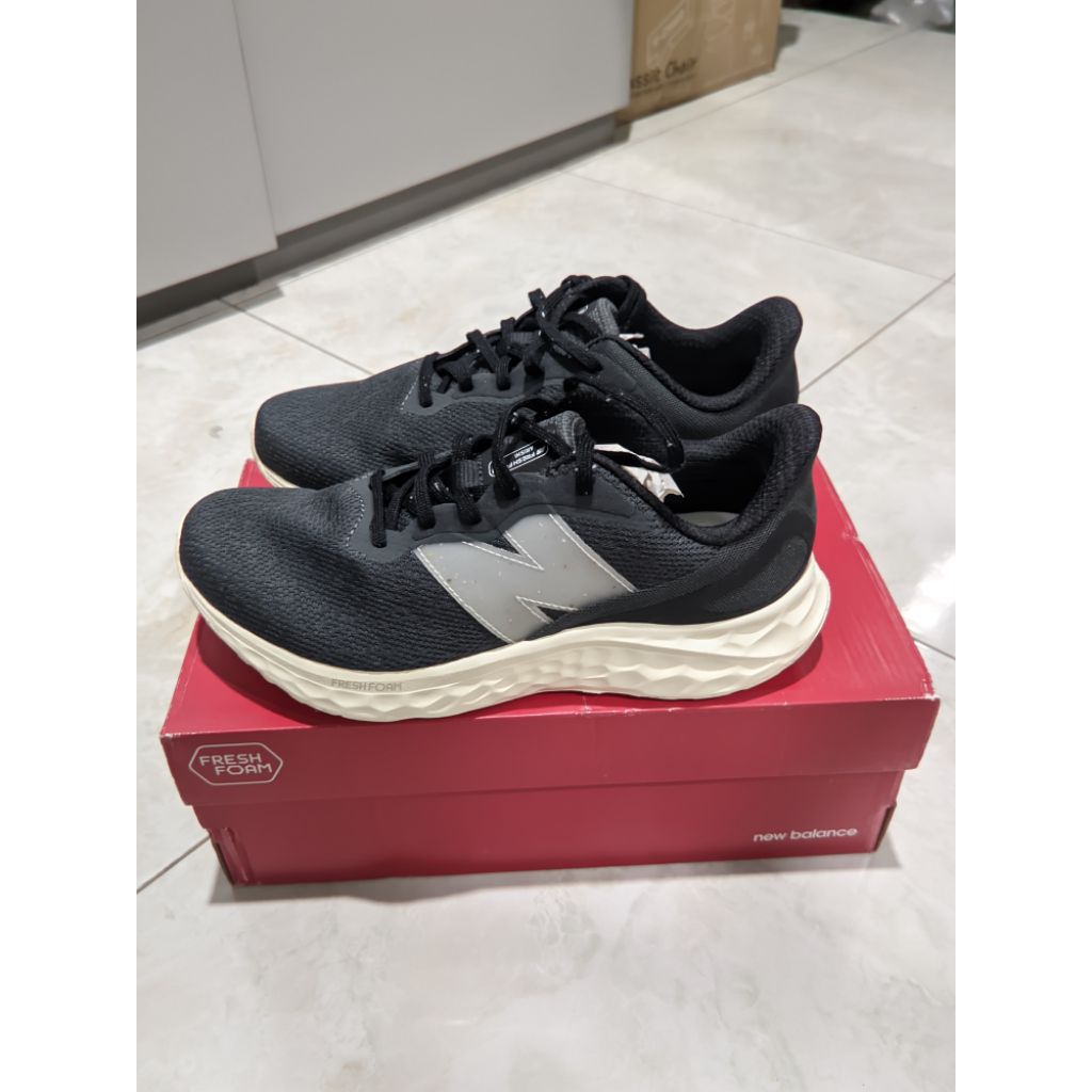 Sepatu EnBeee Fresh Foam Arishi