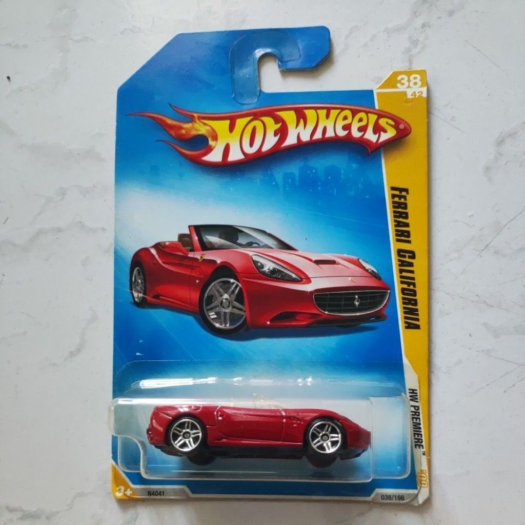 Hotwheels HW Premiere Ferrari California