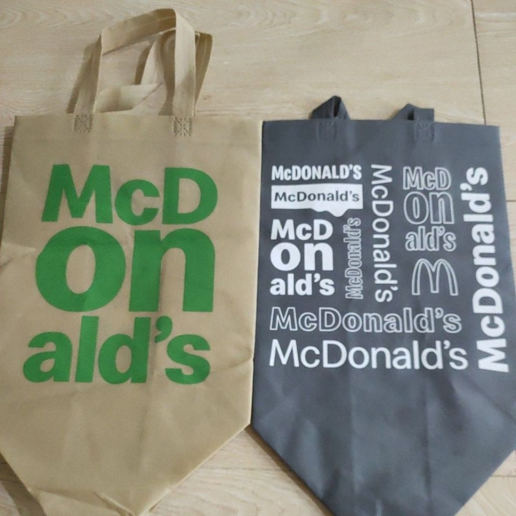 

Tas McDonald's reusable ukuran 35x27x20 cm