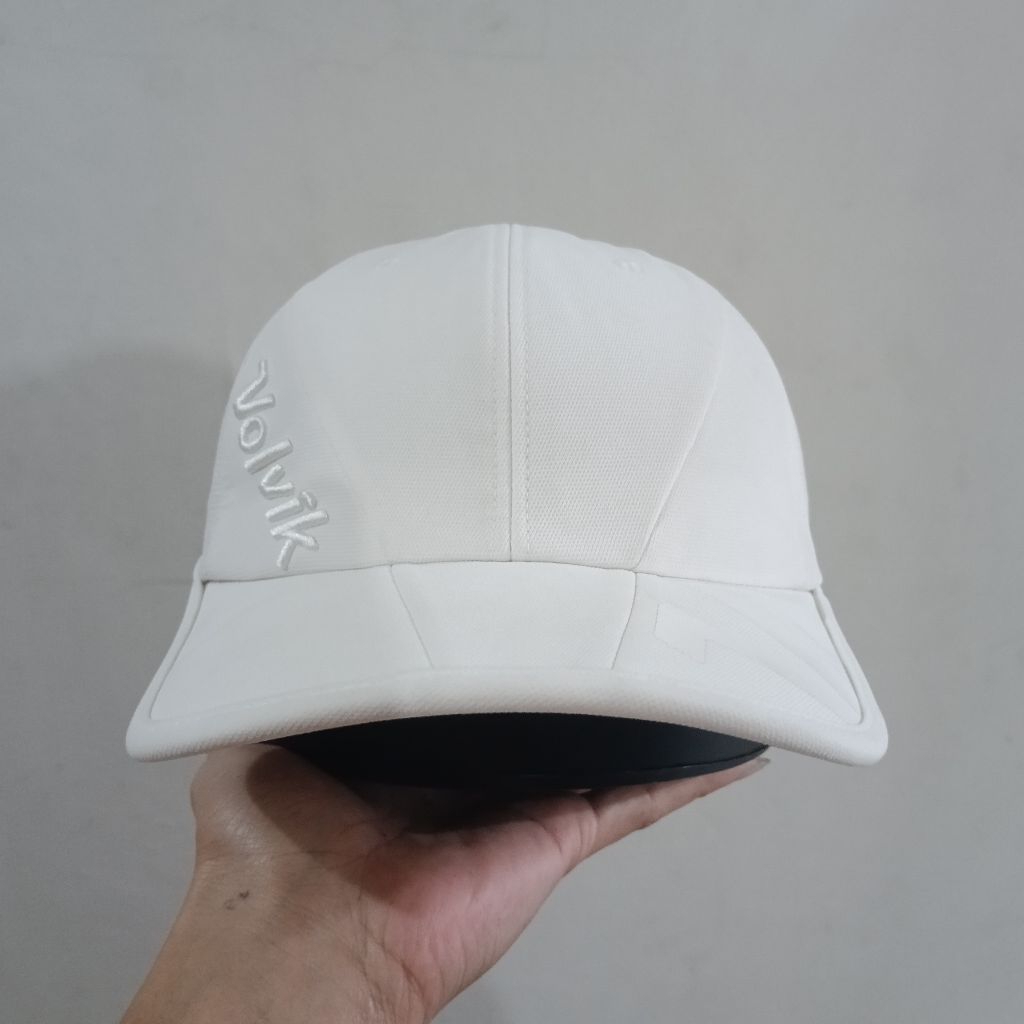 TOPI SIMPLE CAPS. 𝙂𝙊𝙇𝙁 volvik. OLAHRAGA. TOPI THRIFTING