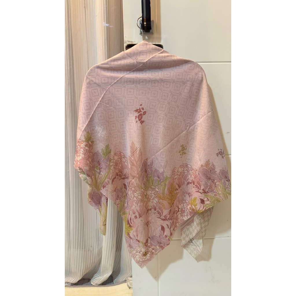 ZASKIA SUNGKAR Preloved jilbab