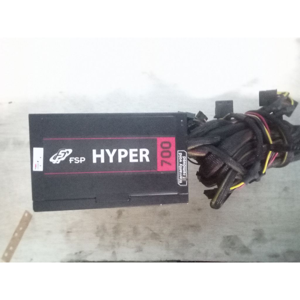 power supplay fsp hyper seris hp700w
