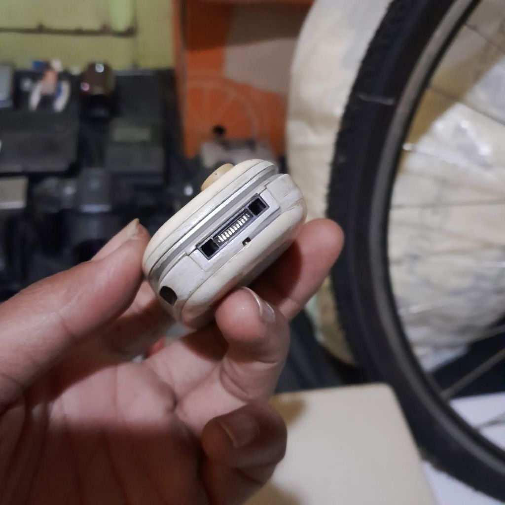 Sony Ericsson HP flip jadul