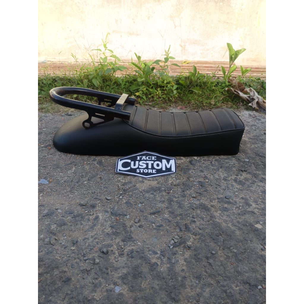 Jok Caferacer Motor Japstyle Jok Caferacer Jok Bratcafe Motor Custom Japstyle Plus besi U dudukan Jo