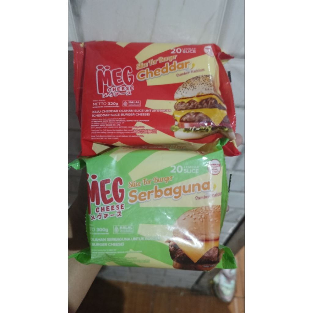 

MEG CHEESE CHEDAR SLICE isi 20