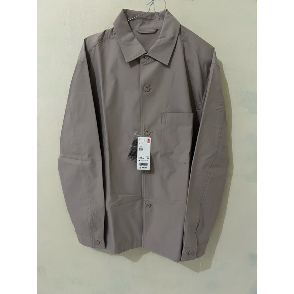uniqlo kemeja luaran airsense