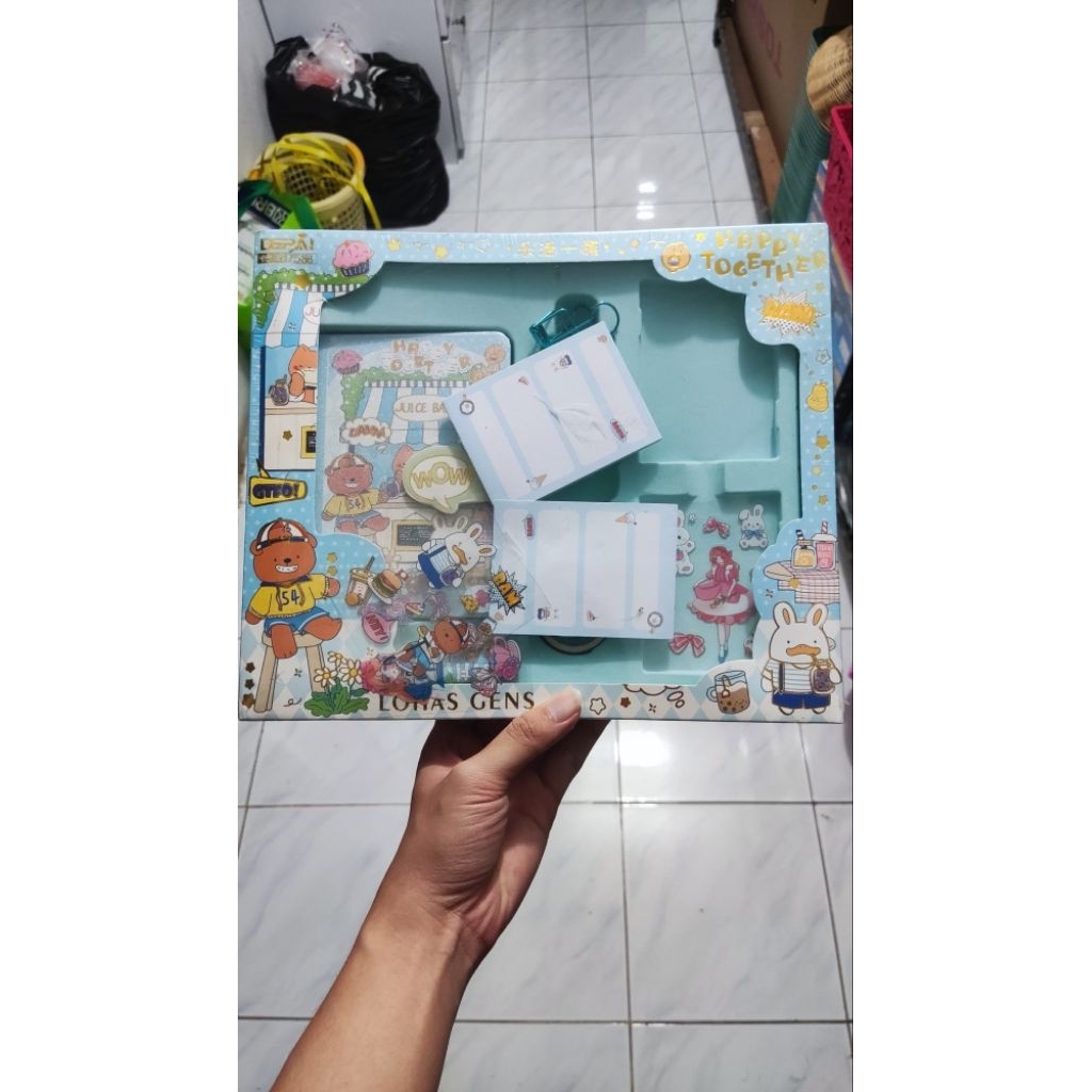 

CUTE DIARY BOOK SET KARTUN KOREA DENGAN STIKER ESTETIK DIY