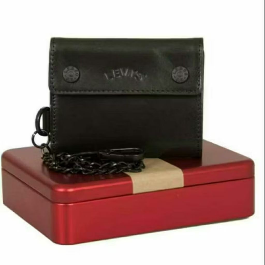 Preloved Dompet Le vi 's Arch Logo Bifold Chain Wallet (37541-0158)