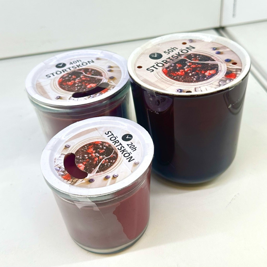 Lilin beraroma dalam gelas aroma berry Lilin Aromaterapi