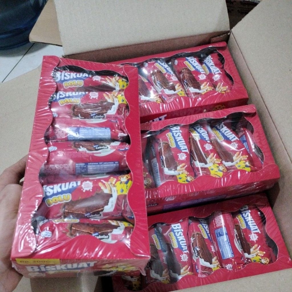 

BISKUAT BOLU RASA COKELAT 1 BOX 12 @ 16.6g/199.2g