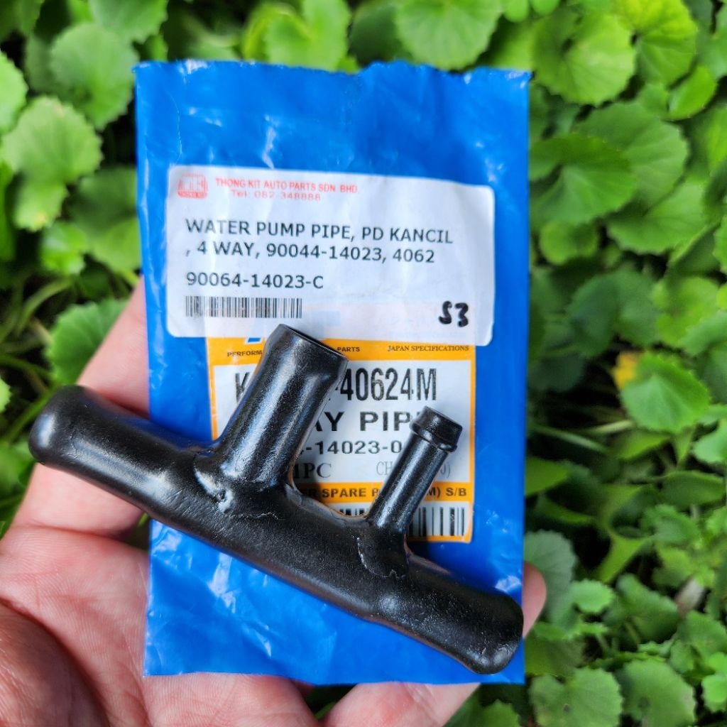 pipa 4 way water pump daihatsu ceria import