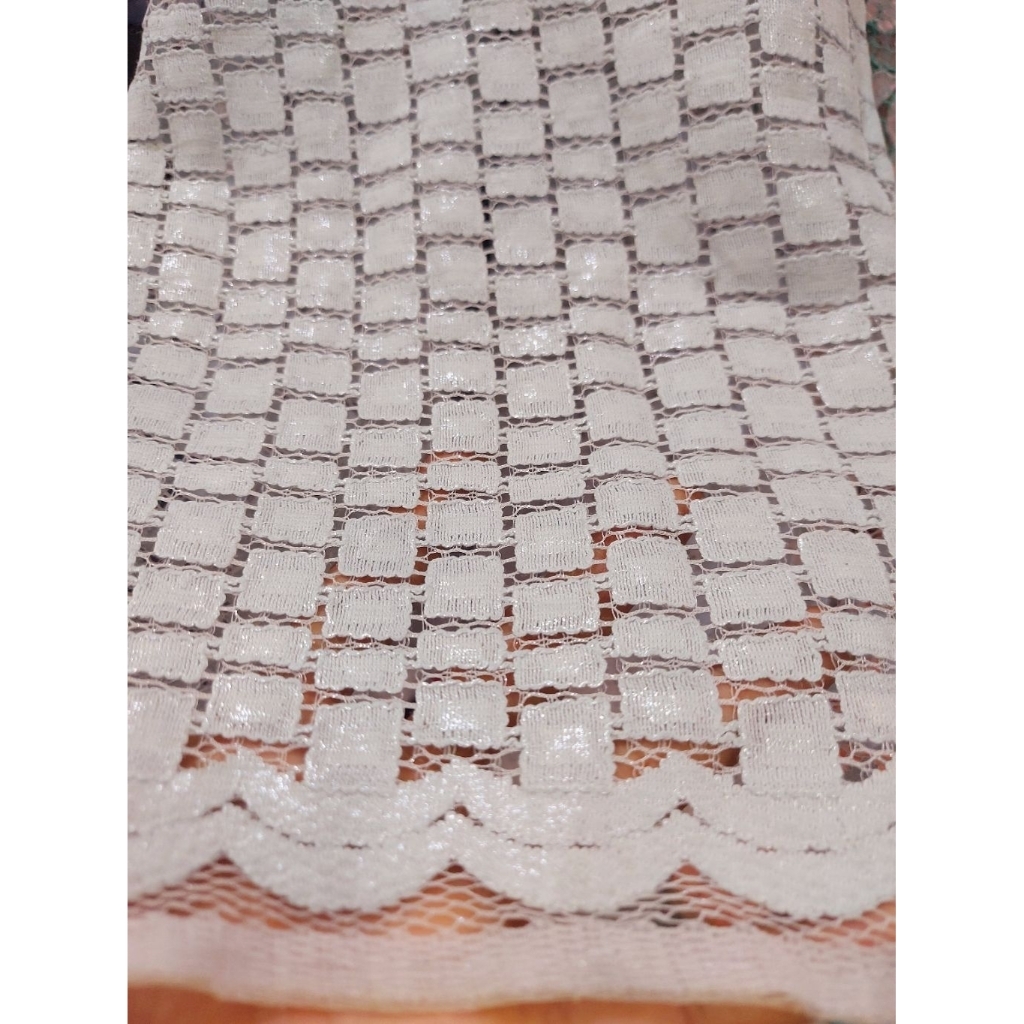 kain bahan brokat premium  - kain brokat antik  - kain bahan brokat butik ( abu muda