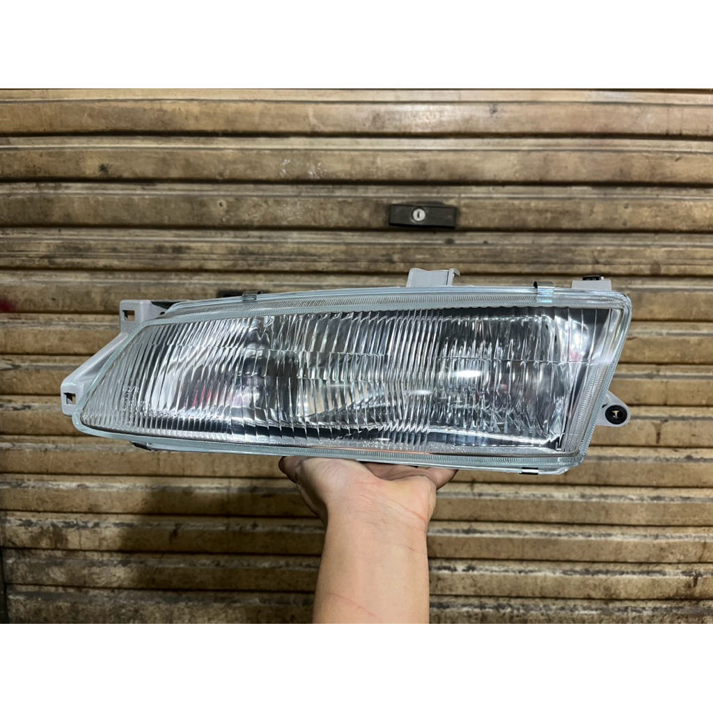 headlamp lampu depan kia timor kiri