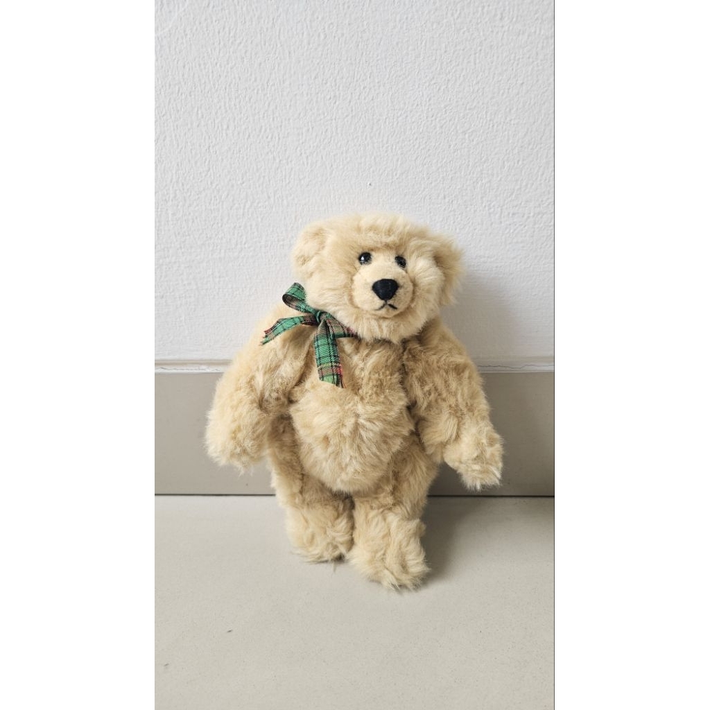 Teddy bear putar small