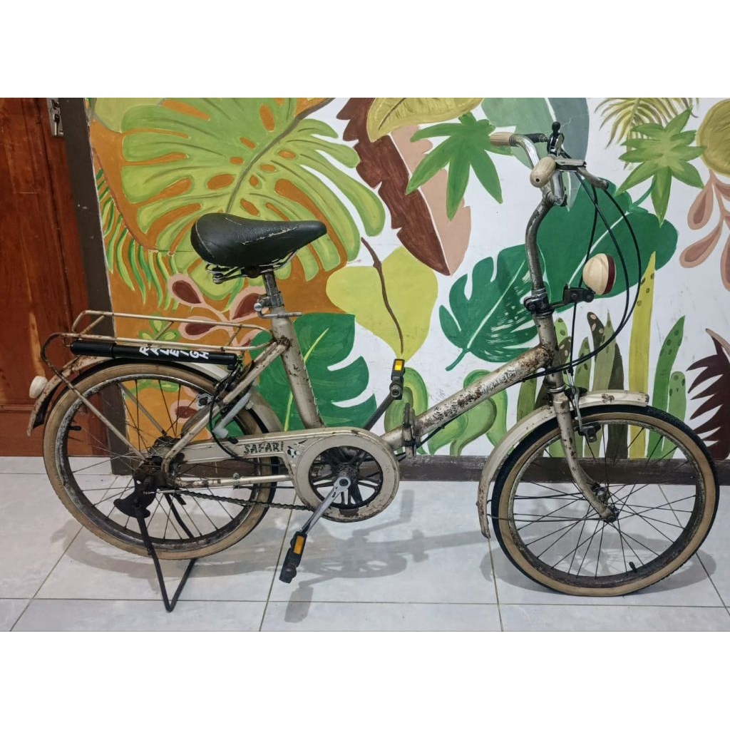 sepeda lipat raleigh safari