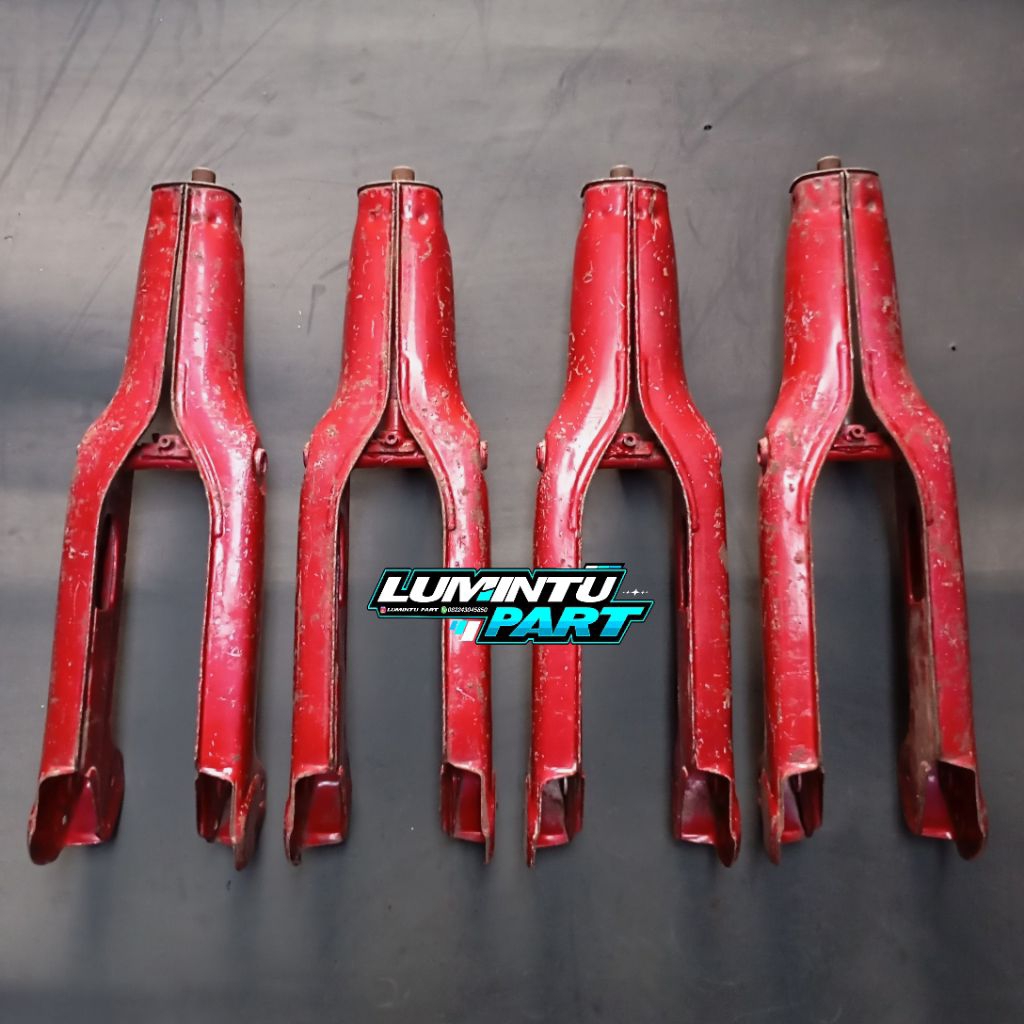 Fork Honda pispot C50 C70 original NOS Fork shock pispot C50 C70 original Fork pispot C50 ori Fork p